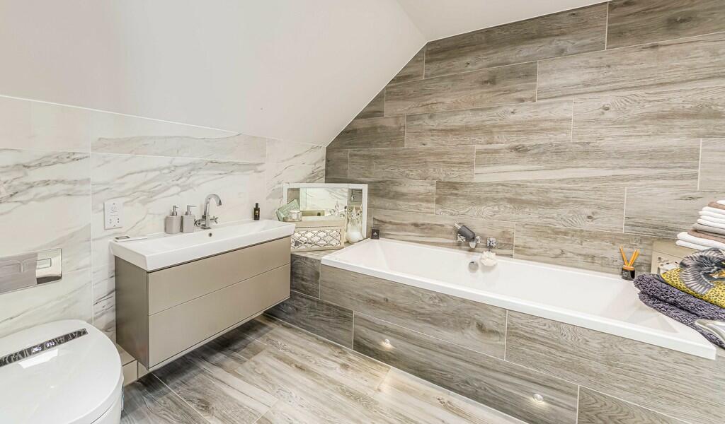 Additional image 23 of Woodlands Avenue, Rustington