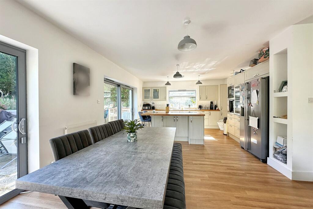 Additional image 6 of Verwood