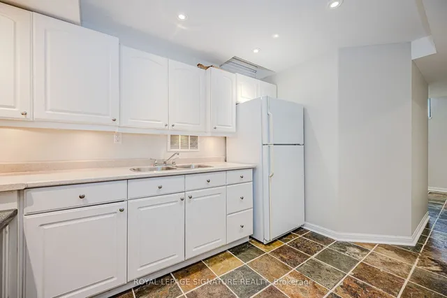 Additional image 33 of 5136 Oakley Dr