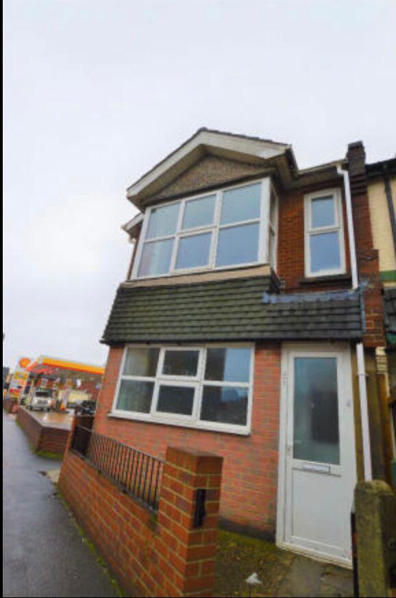 Holdenhurst Road, Bournemouth, Dorset, BH8