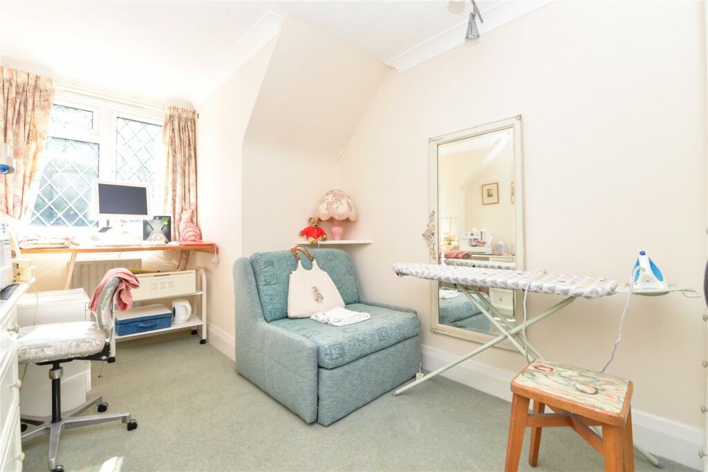 Additional image 18 of Barrs Wood Road, New Milton, Hampshire, BH25