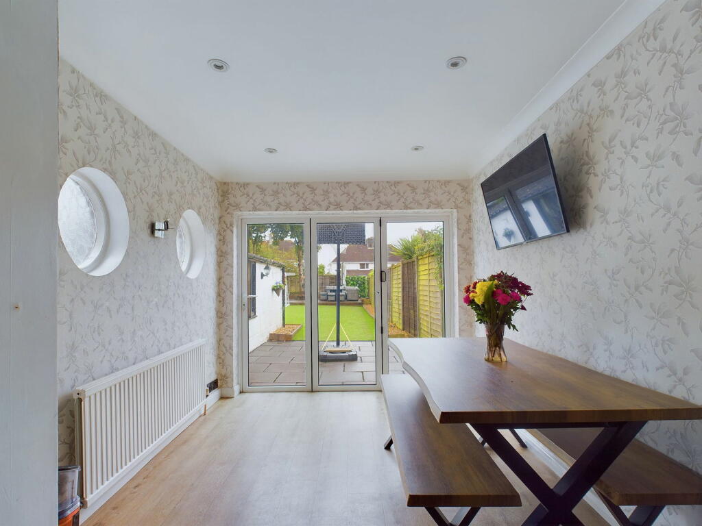 Additional image 7 of Morland Avenue, Worthing, BN14 8PX