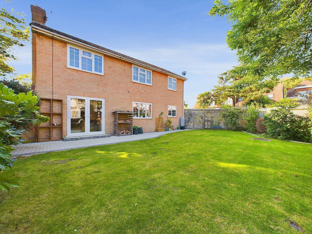 Additional image 4 of Albany Close, Worthing, BN11