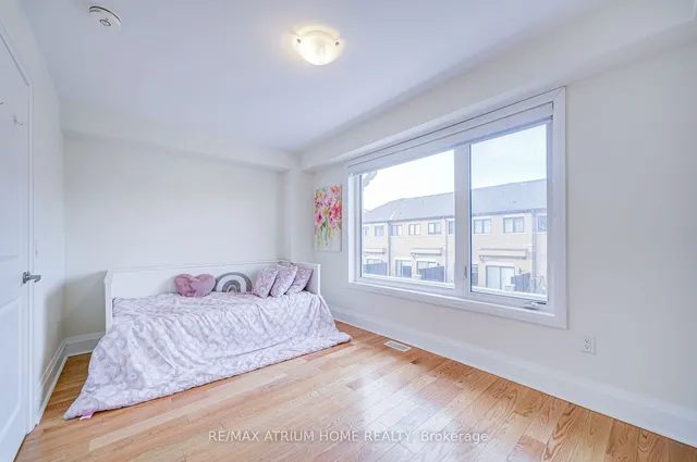 Additional image 23 of 252B Finch Ave