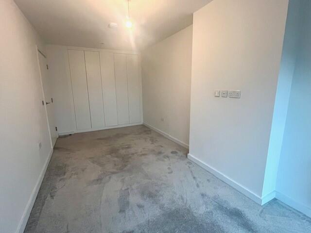 Additional image 8 of The Helm, Holdenhurst Road