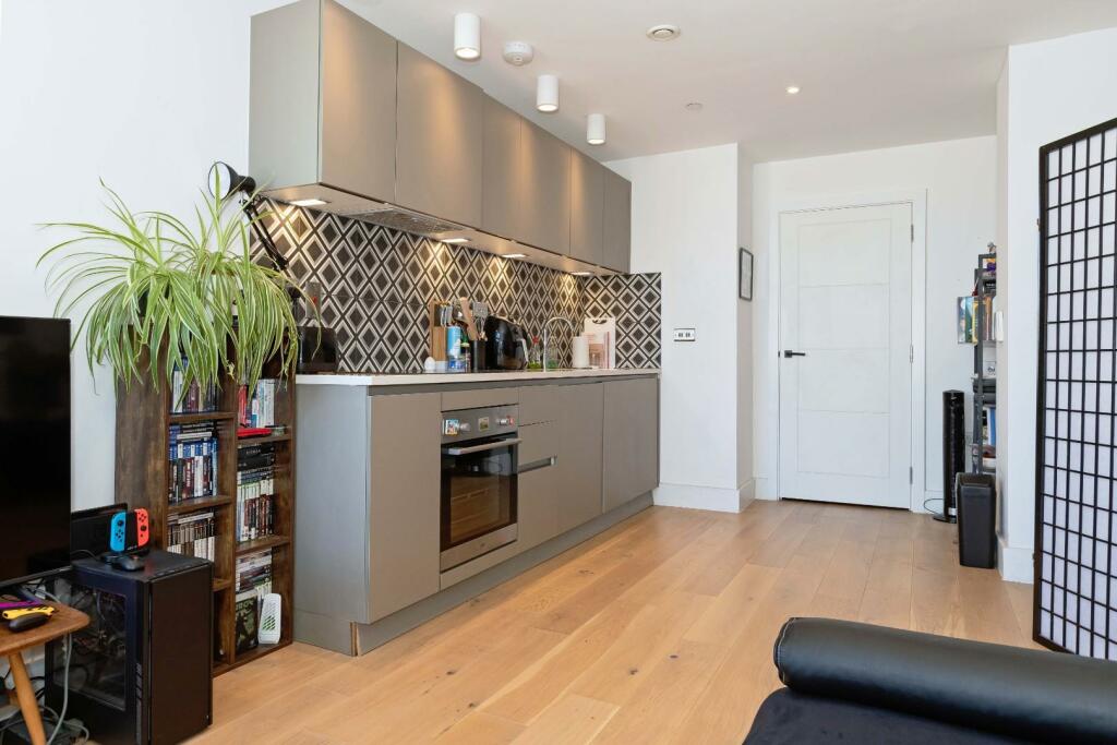 Additional image 15 of Russell Mews,  Brighton