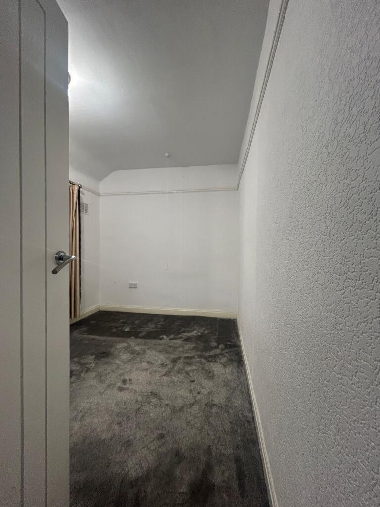 Additional image 17 of Bromford Road, Bradford, BD4