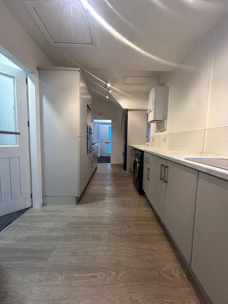 Additional image 8 of Bromford Road, Bradford, BD4