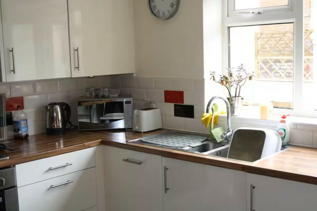 Additional image 4 of R L Stevenson Avenue, Bournemouth, Dorset, BH4