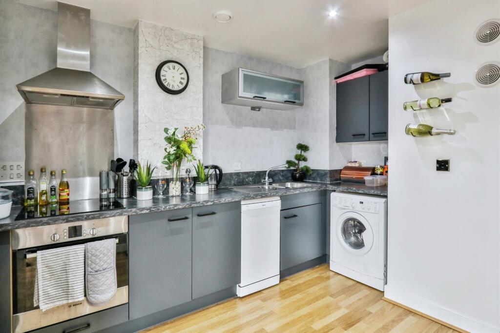 Additional image 11 of Commercial Road, BOURNEMOUTH