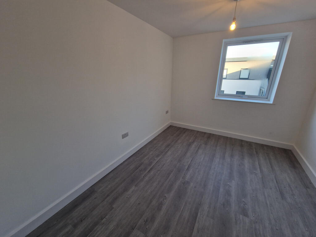 Additional image 6 of Bingley Rd, Bradford, West Yorkshire, BD9