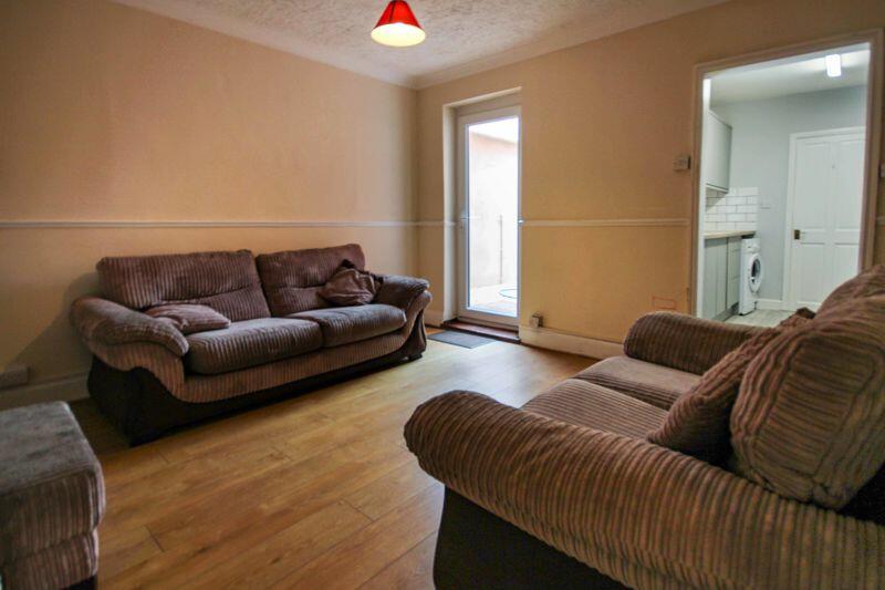 Additional image 3 of A Four Bedroom Detached House in Winton!!