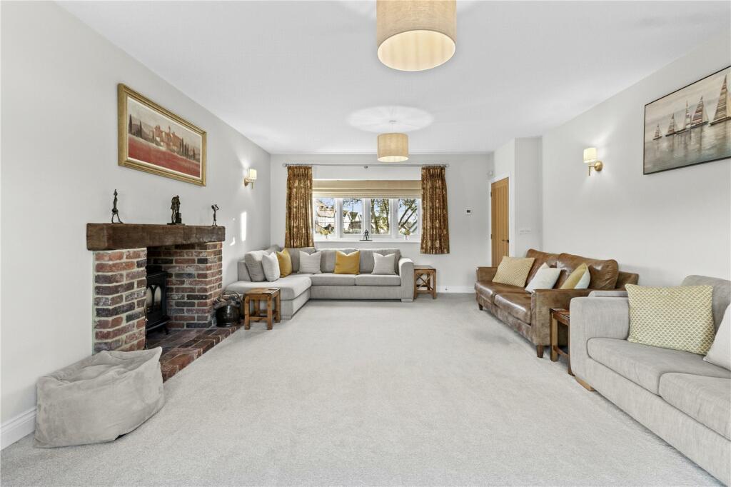 Additional image 7 of Danecroft Place, Hellingly, East Sussex, BN27