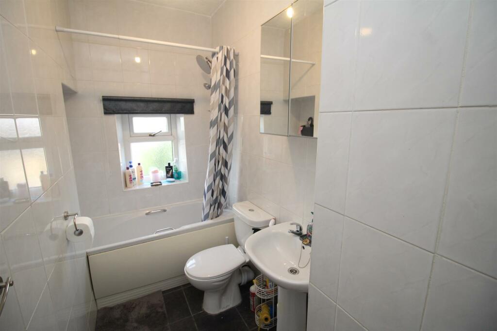 Additional image 15 of Exmouth Place, Bradford, BD3 0NA