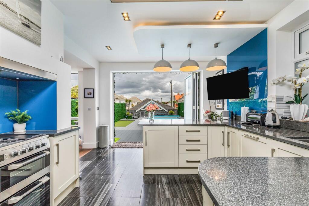 Additional image 43 of Southbourne Overcliff Drive, Southbourne, Bournemouth