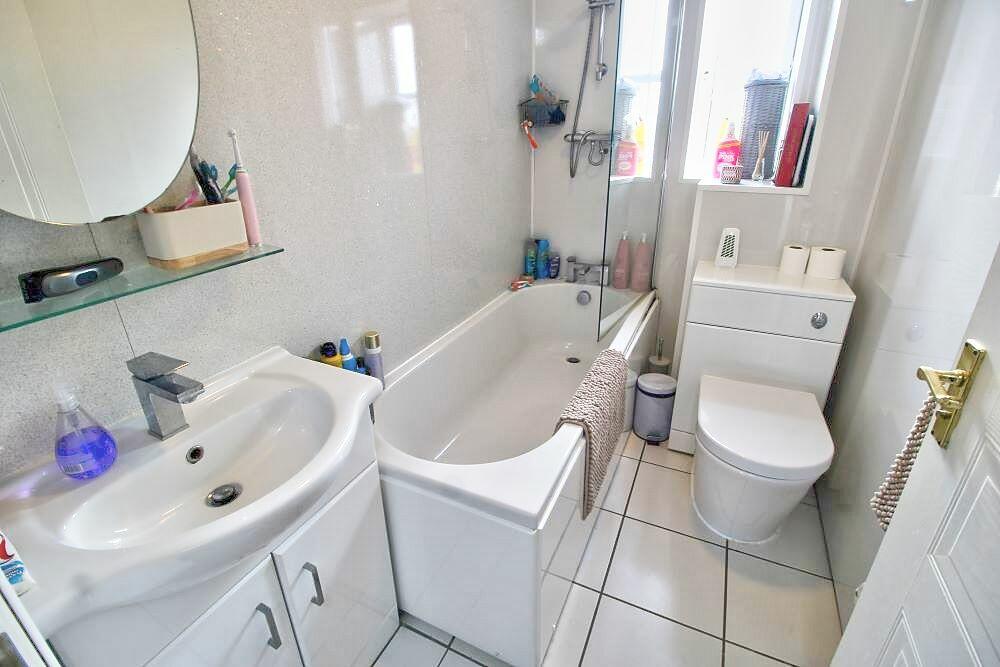 Additional image 8 of Medina Drive, Stone Cross, Pevensey, BN24 5EY