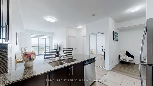 Additional image 6 of 45 Yorkland Blvd Unit 1105