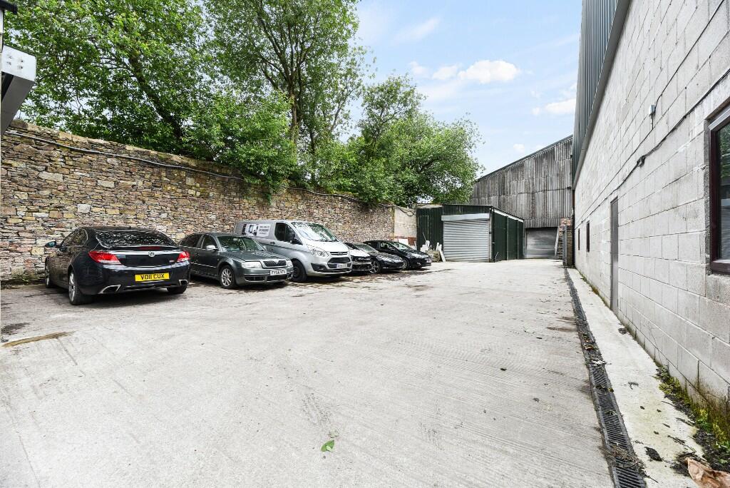 Additional image 9 of TO LET - Newly Refurbished 20ft Storage Shipping Container, Lowercroft Business Park, Bury, BL8