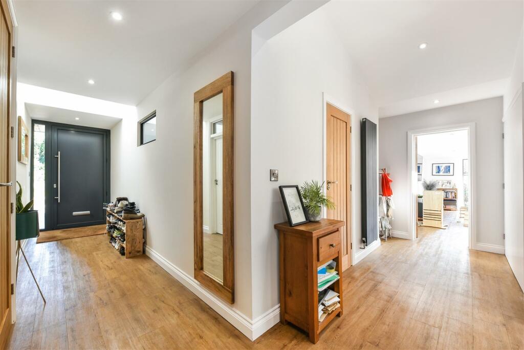 Additional image 13 of Birch Close, Arundel