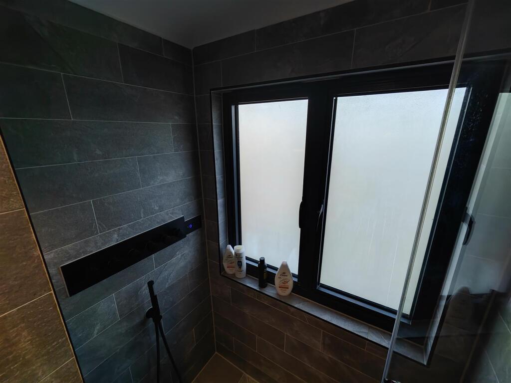 Additional image 7 of Goldstone Crescent, Hove