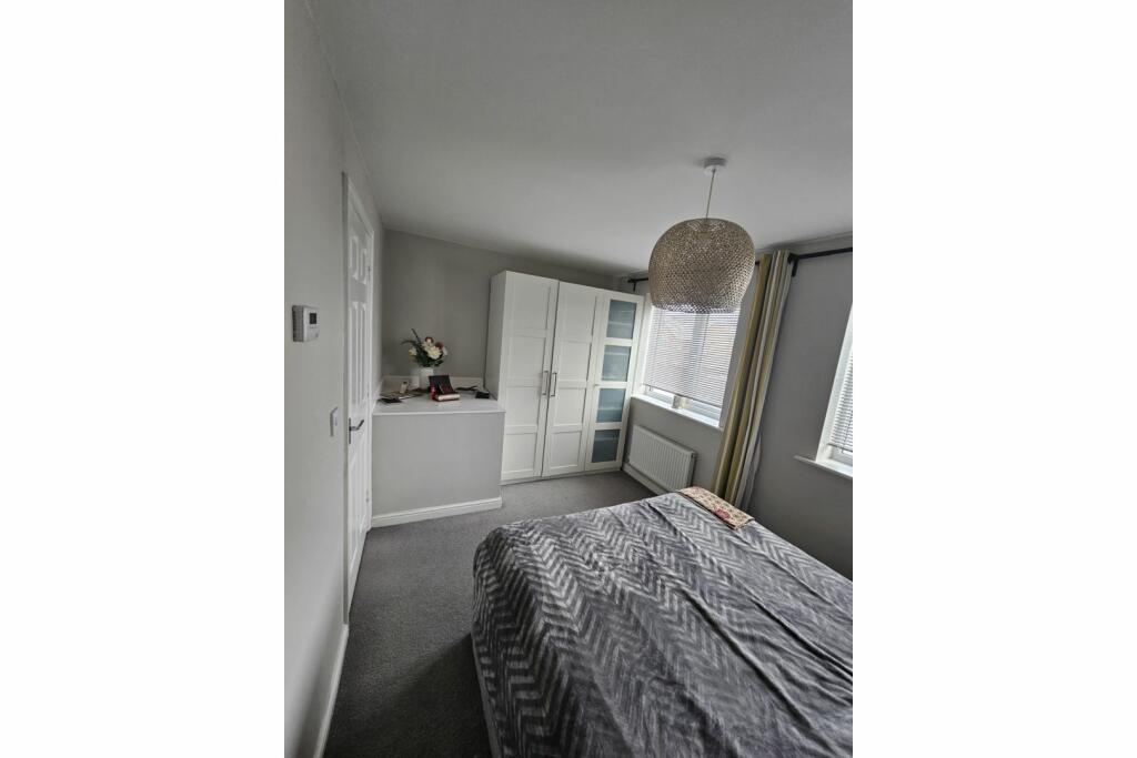 Additional image 12 of Saxton Place, Bradford, BD4