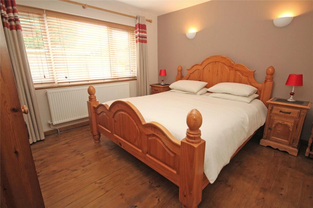 Additional image 8 of Caird Avenue, New Milton, Hampshire, BH25