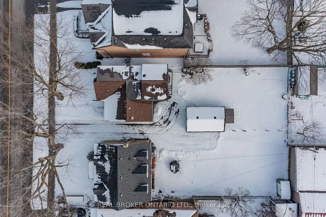 Additional image 3 of 905 & 907 Glencairn Ave