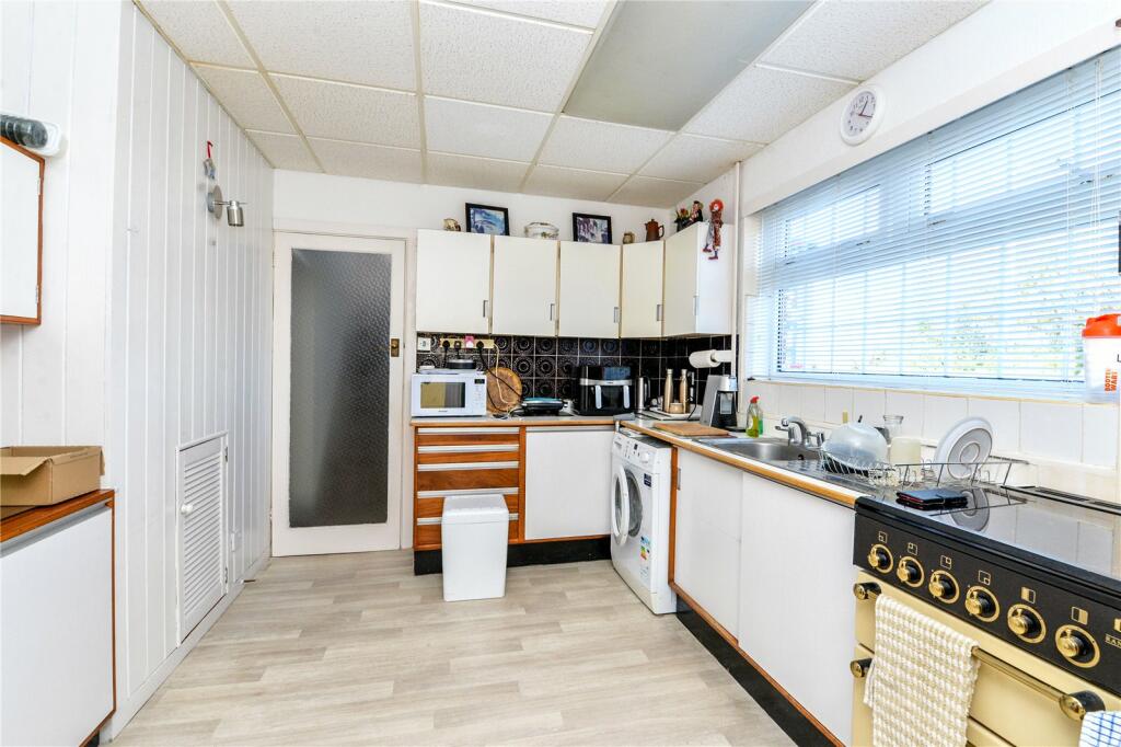 Additional image 10 of Marley Close, New Milton, Hampshire, BH25