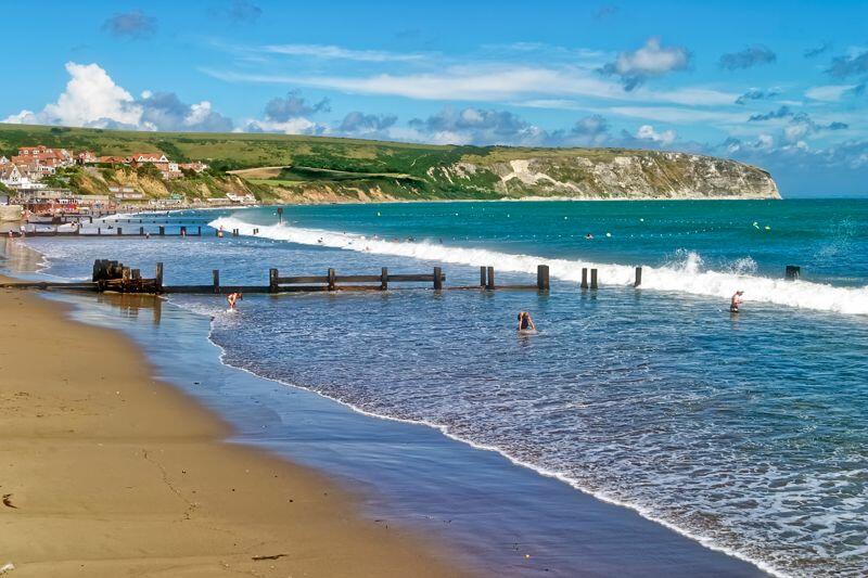 Additional image 2 of PRIME PENTHOUSE APARTMENT 5 MINS TO BEACH & TOWN WITH PARKING