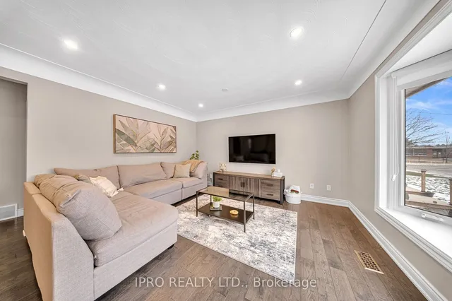 Additional image 8 of 126 West 26th St