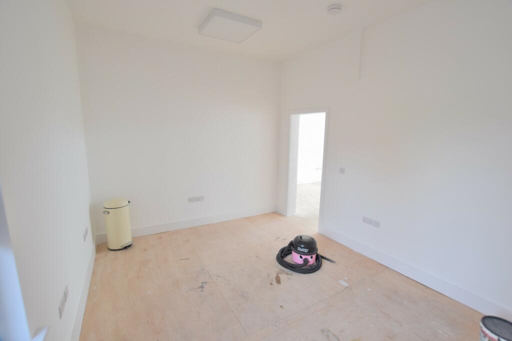 Additional image 5 of Station Road, New Milton, Hampshire. BH25 6HR