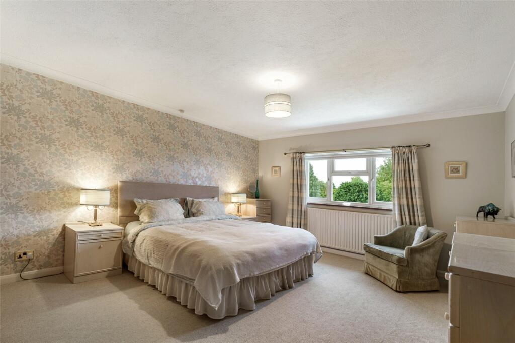 Additional image 11 of The Thatchway, Angmering, Littlehampton, West Sussex, BN16