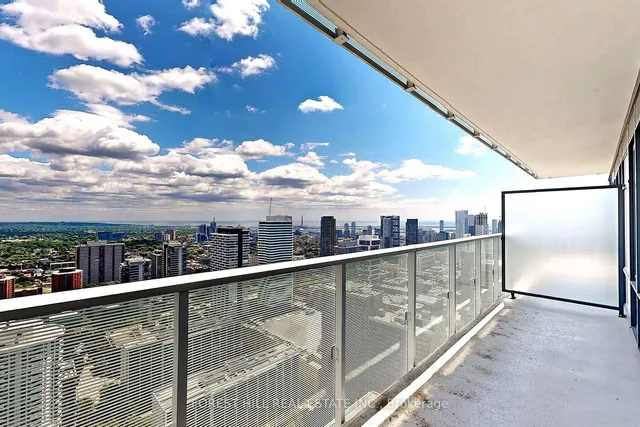 Additional image 10 of 501 Yonge St Unit 4208