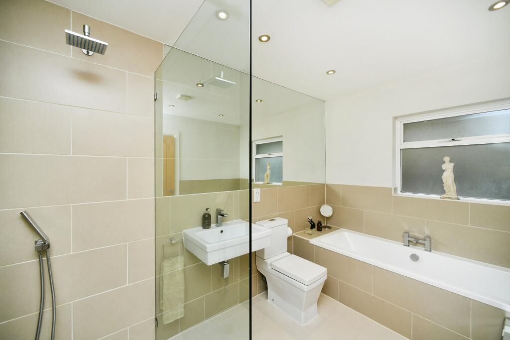 Additional image 25 of The Cliff, Brighton, BN2