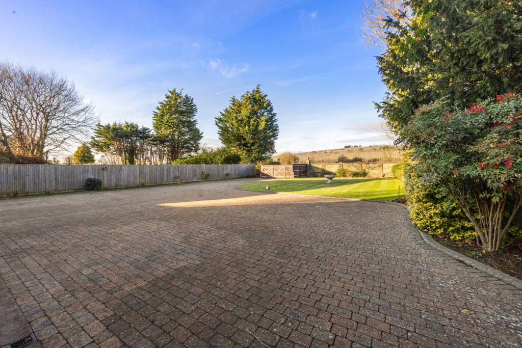 Additional image 8 of Littlehampton Road, Ferring, BN12