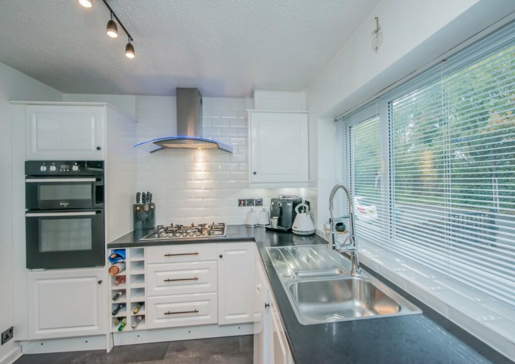 Additional image 11 of Whitechapel Road, Cleckheaton, BD19