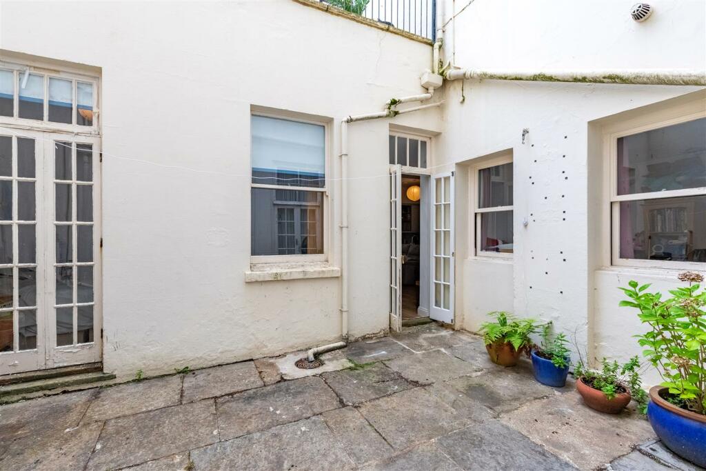 Additional image 5 of Adelaide Crescent, Hove