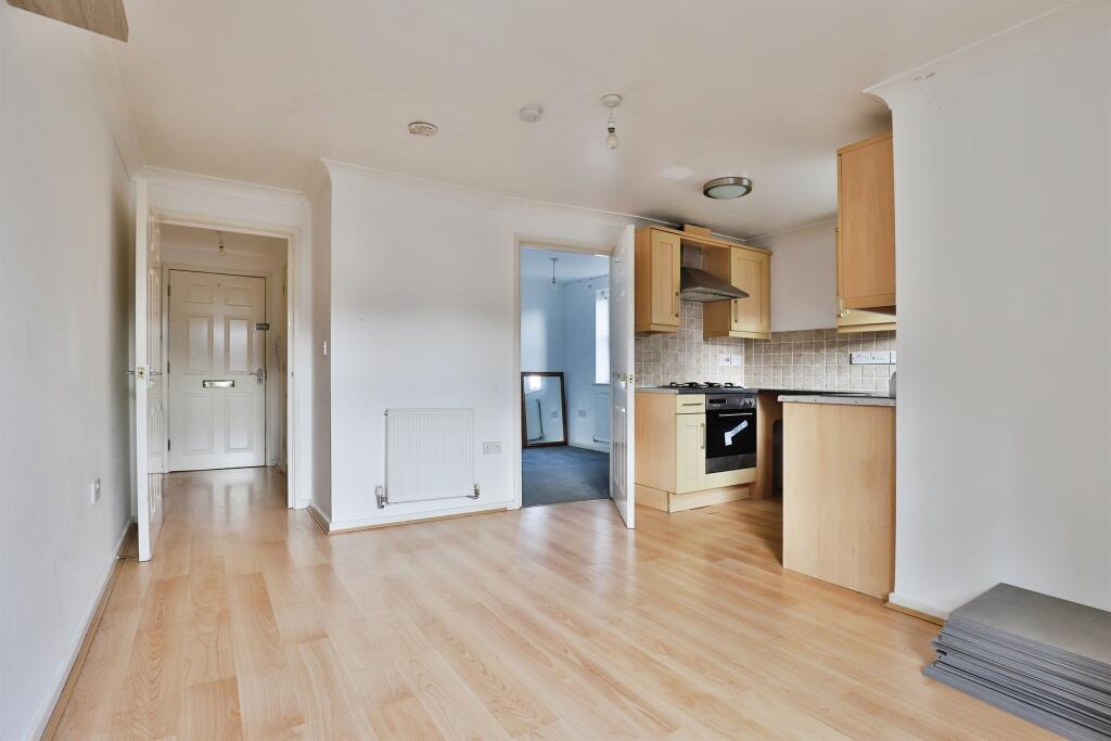 Additional image 11 of Carysfort Road, Bournemouth