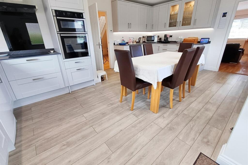 Additional image 6 of Verwood