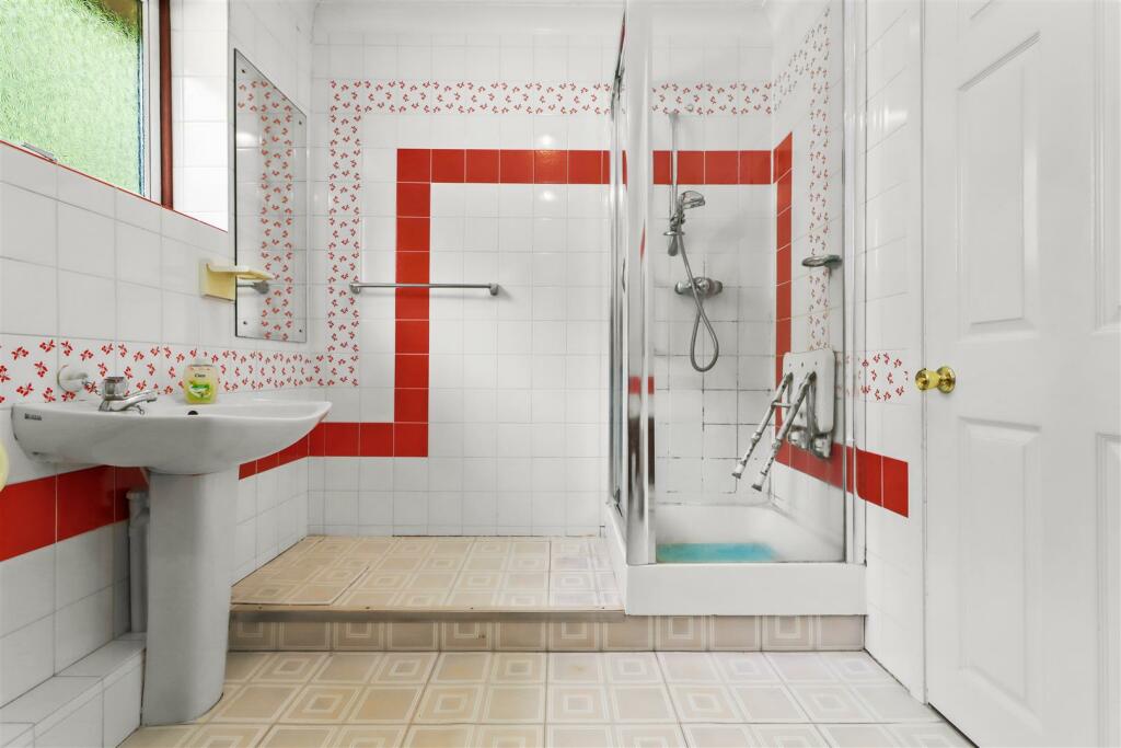 Additional image 17 of Filching, Polegate