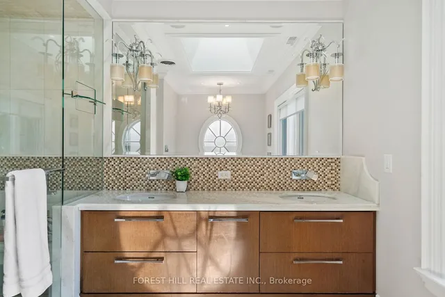 Additional image 31 of 669 Bedford Park Ave