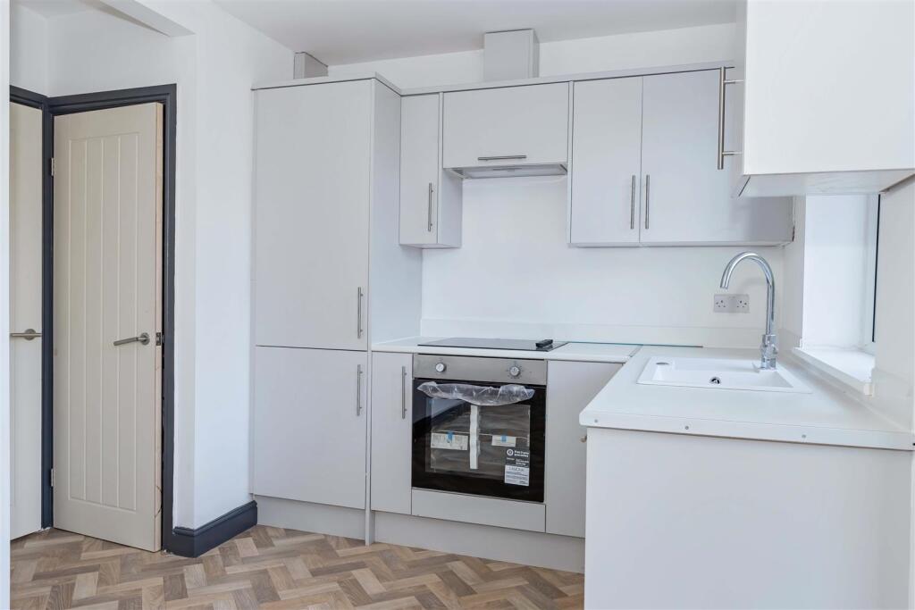 Additional image 5 of Raleigh Way, Goring-By-Sea, Worthing