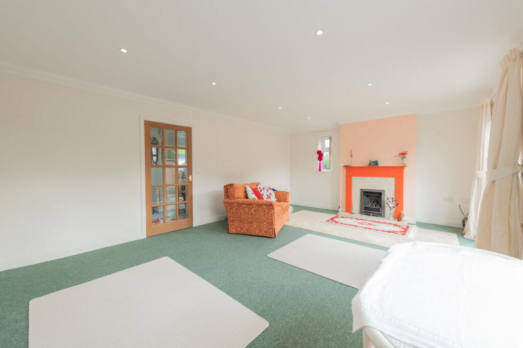 Additional image 2 of Priory Cottage, Christchurch Road, Barton- On- Sea, New Milton, BH25