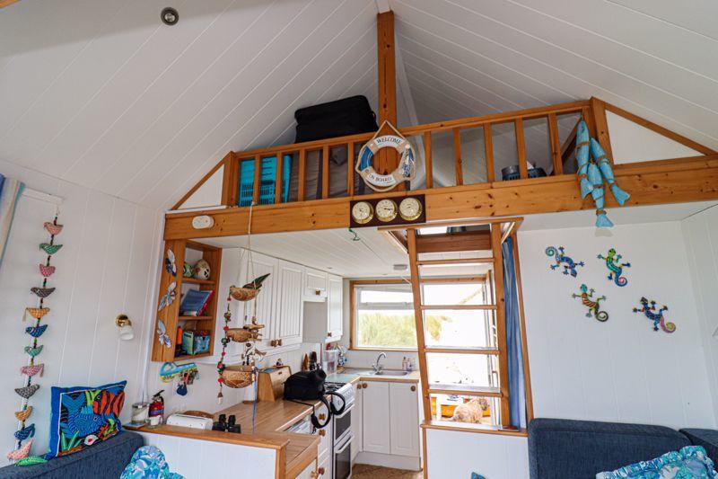Additional image 7 of Mudeford Sand Spit, Hut 196a