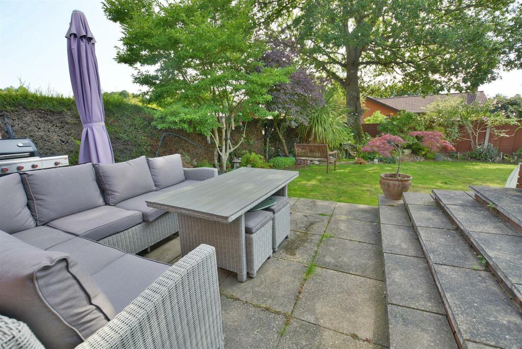 Additional image 12 of Noon Gardens, Verwood, Dorset