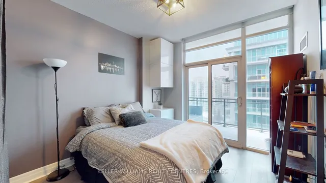 Additional image 8 of 58 Marine Parade Dr Unit 1209