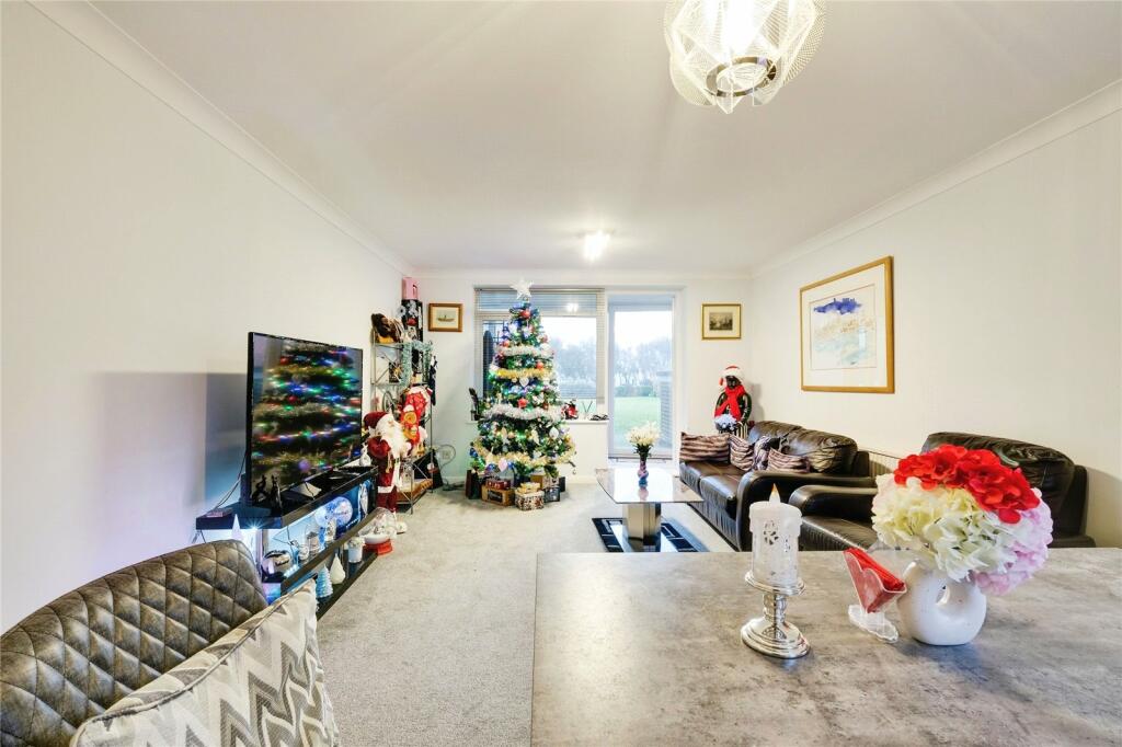 Additional image 3 of Boscombe Cliff Road, Bournemouth, Dorset, BH5