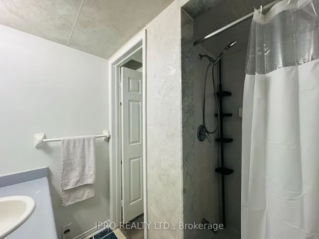 Additional image 34 of 83 Mondeo Dr Unit 293