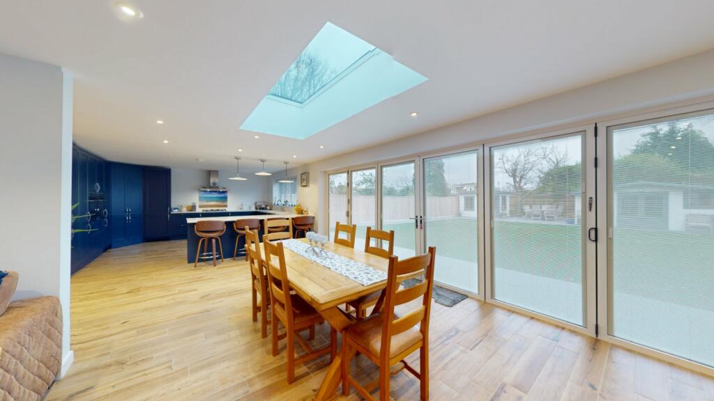 Additional image 5 of Brook Avenue North, New Milton, Hampshire, BH25