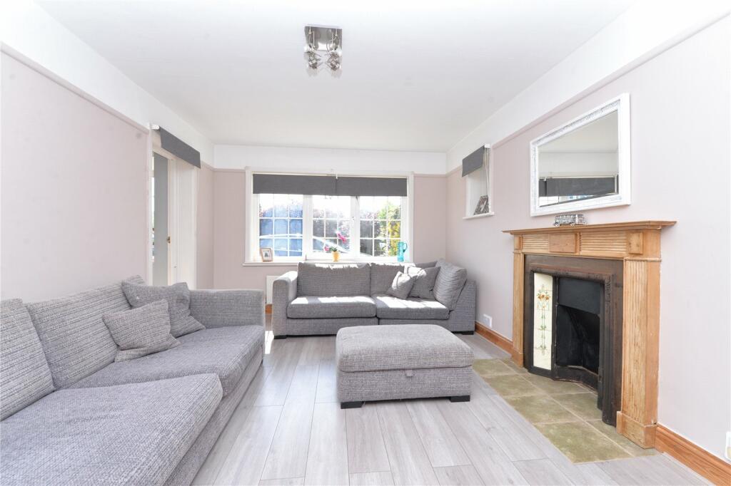 Additional image 16 of Barton Lane, Barton on Sea, New Milton, Hampshire, BH25